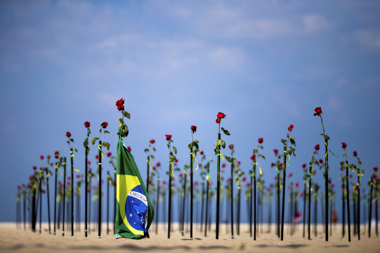 אתר הנצחה לזכר קורבנות הקורונה בברזיל