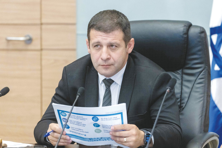 אלכס קושניר 