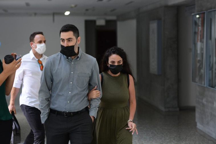 גלי פלג ובעלה רון פרי