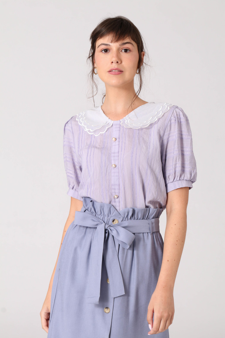 קאלה: חולצת צווארון - 166 ש״ח; חצאית - 202 ש״ח