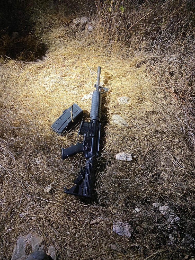 אמצעי לחימה שנמצאו במהלך פעילות של לוחמי הימ''מ ושב''כ בעיירה בידו