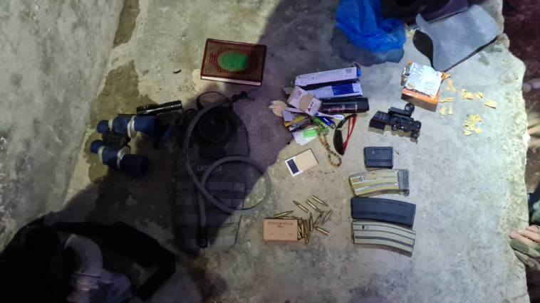 אמצעי לחימה שנמצאו במהלך פעילות של לוחמי הימ''מ ושב''כ בעיירה בידו