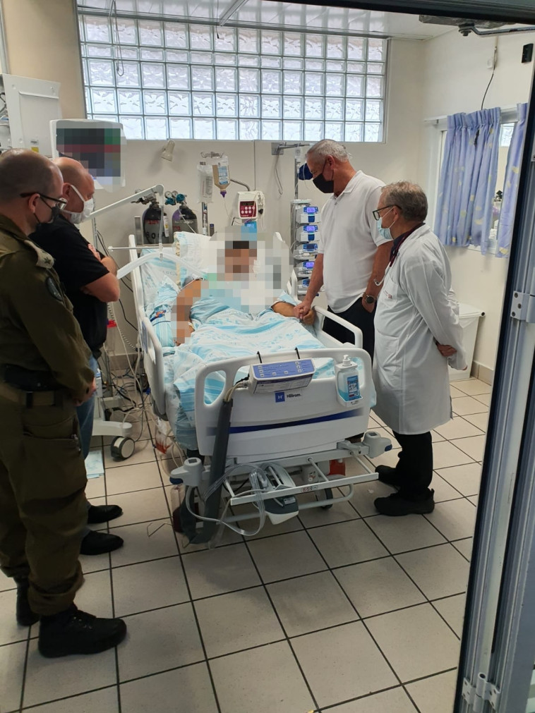 בני גנץ ביקר את הקצין והלוחם מדובדבן