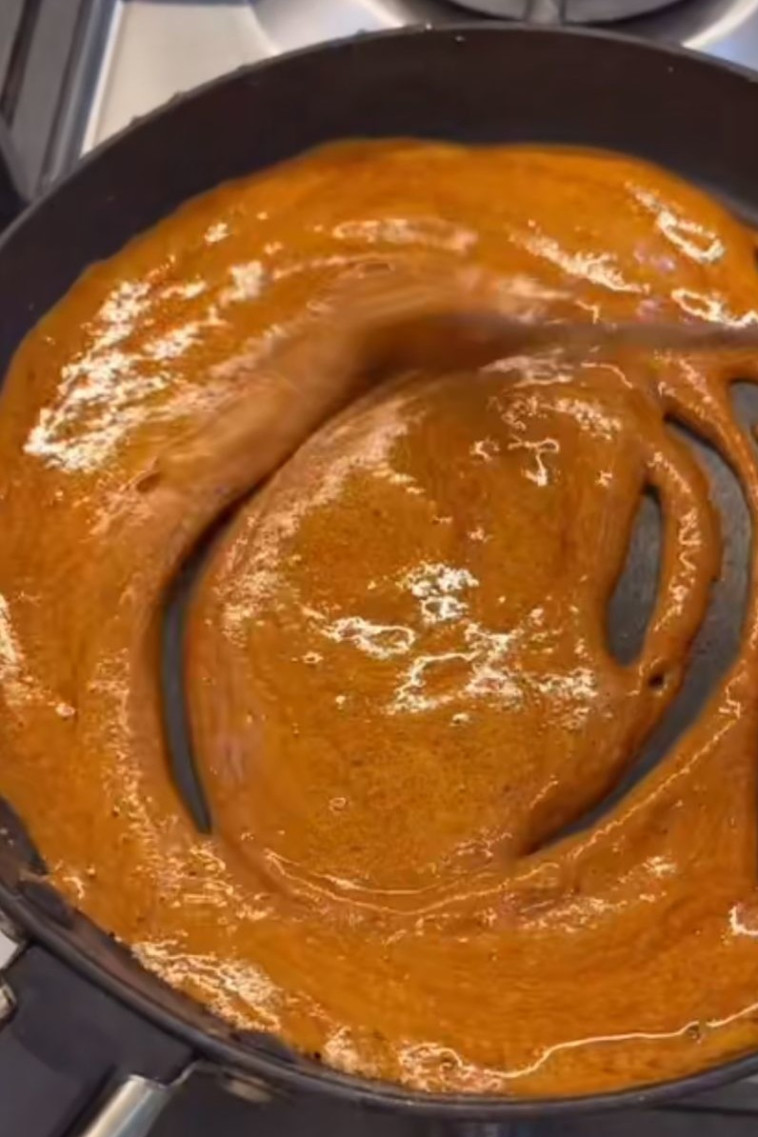 תהליך ההכנה של החטיף הקוריאני ממשחק הדיונון