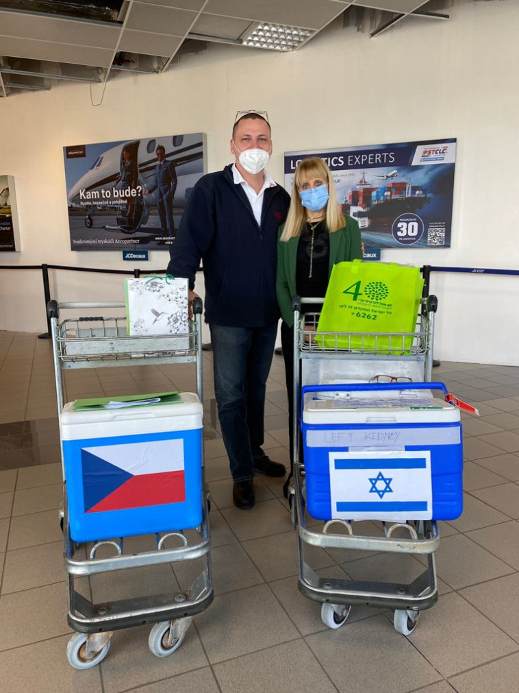 הכליות בדרך לפראג