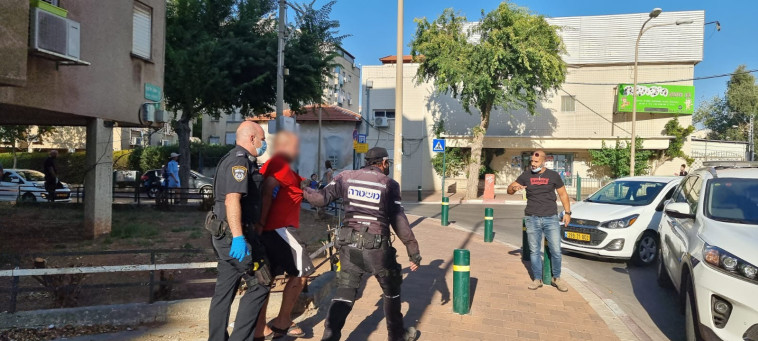 מעצר אחד החשודים בפ''ת