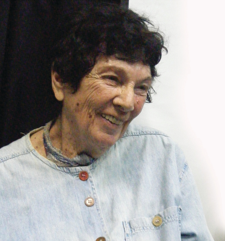 נולה צ'לטון