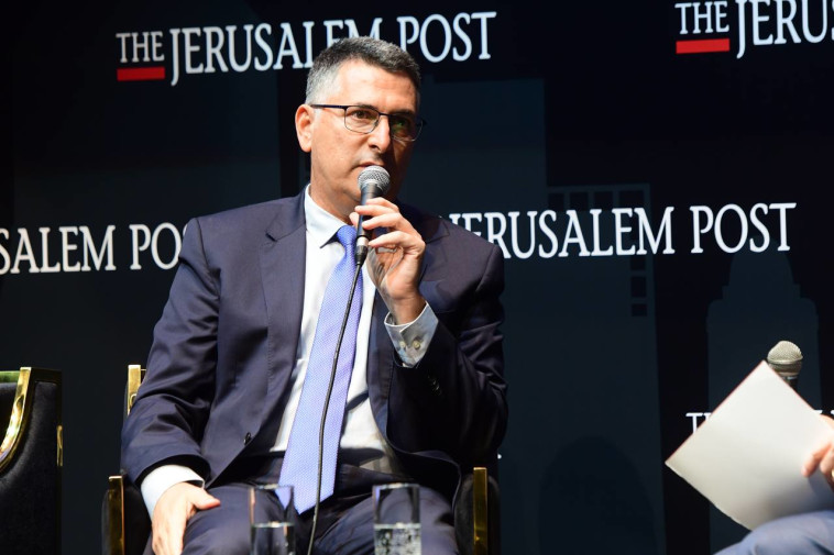 שר המשפטים גדעון סער בוועידת ג'רוזלם פוסט