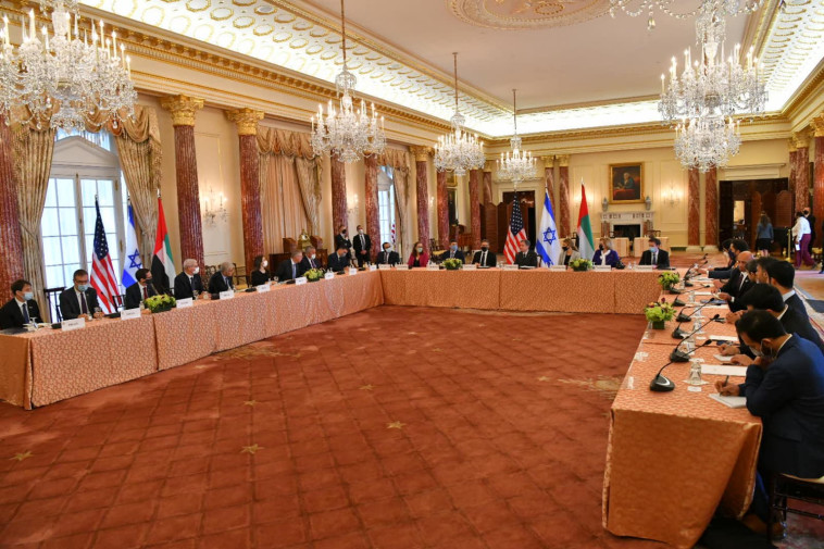 הפגישה בין בלינקן, לפיד והשייח עבדאללה