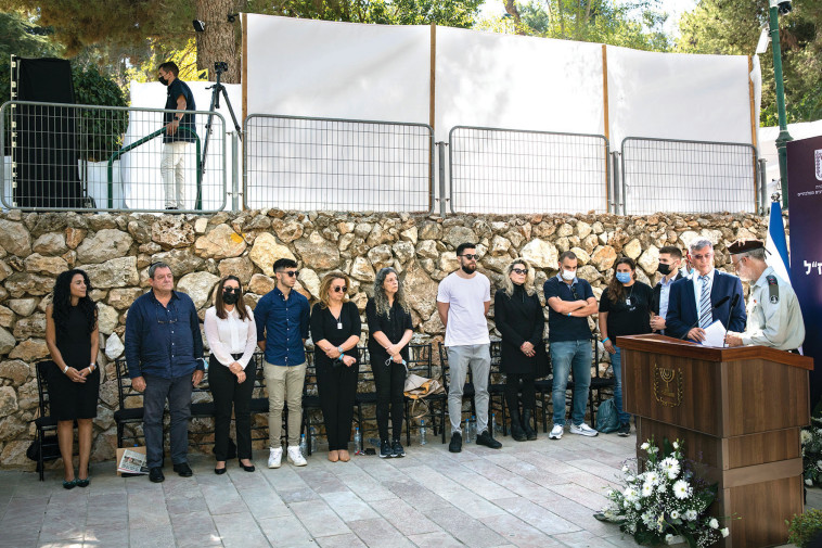 משפחת זאבי באזכרתו של רחבעם (גנדי)