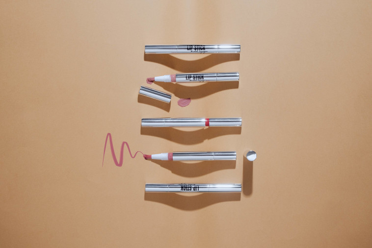 ליפסטיקים פרימיום עדה לזורגן