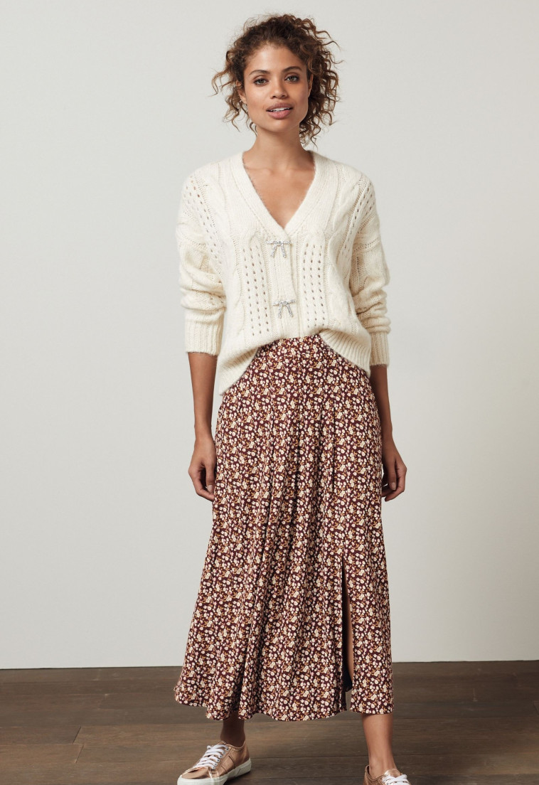 אתר NEXT. חצאית 92 שקל