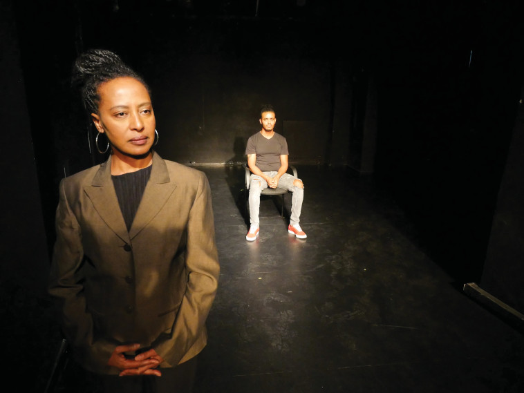 מתוך ''תותים''