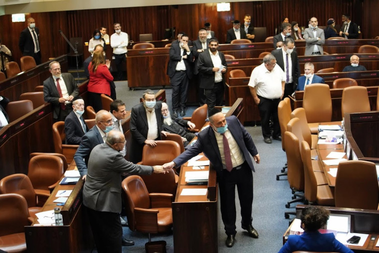 אחמד טיבי ואריה דרעי