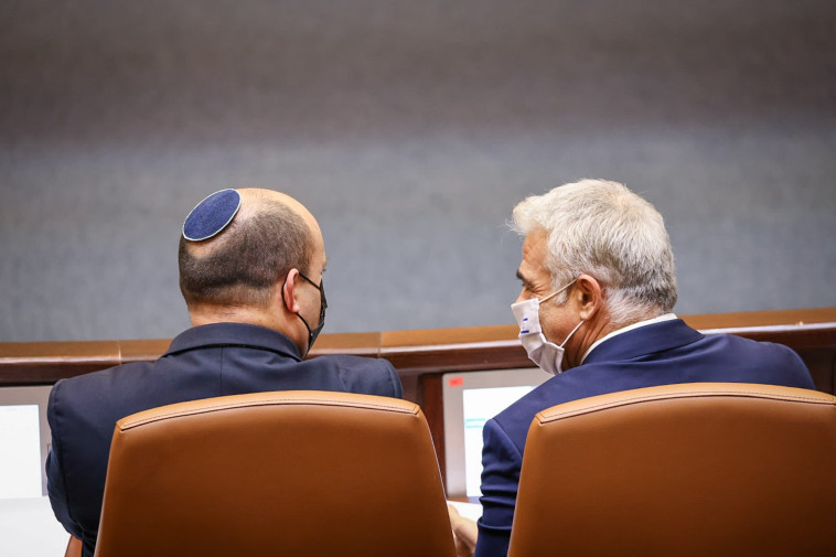 יאיר לפיד ונפתלי בנט