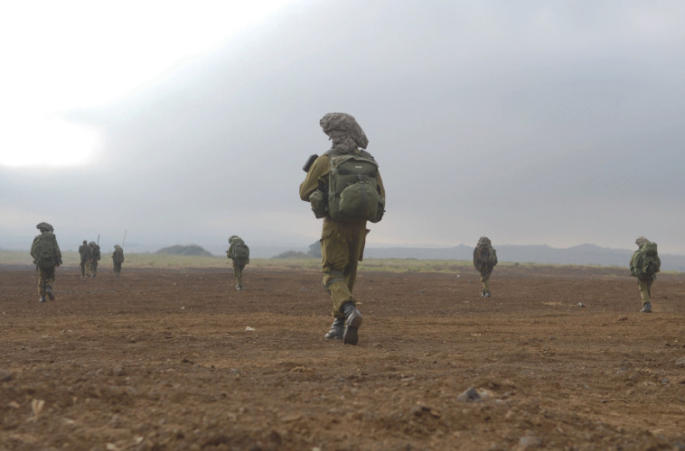 חיילים, ארכיון