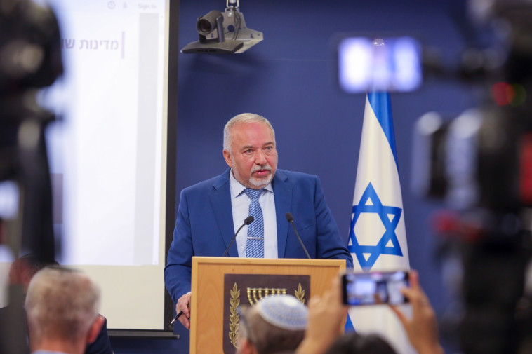 אביגדור ליברמן 