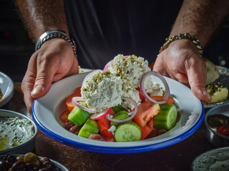 סלט המאירי באלבי