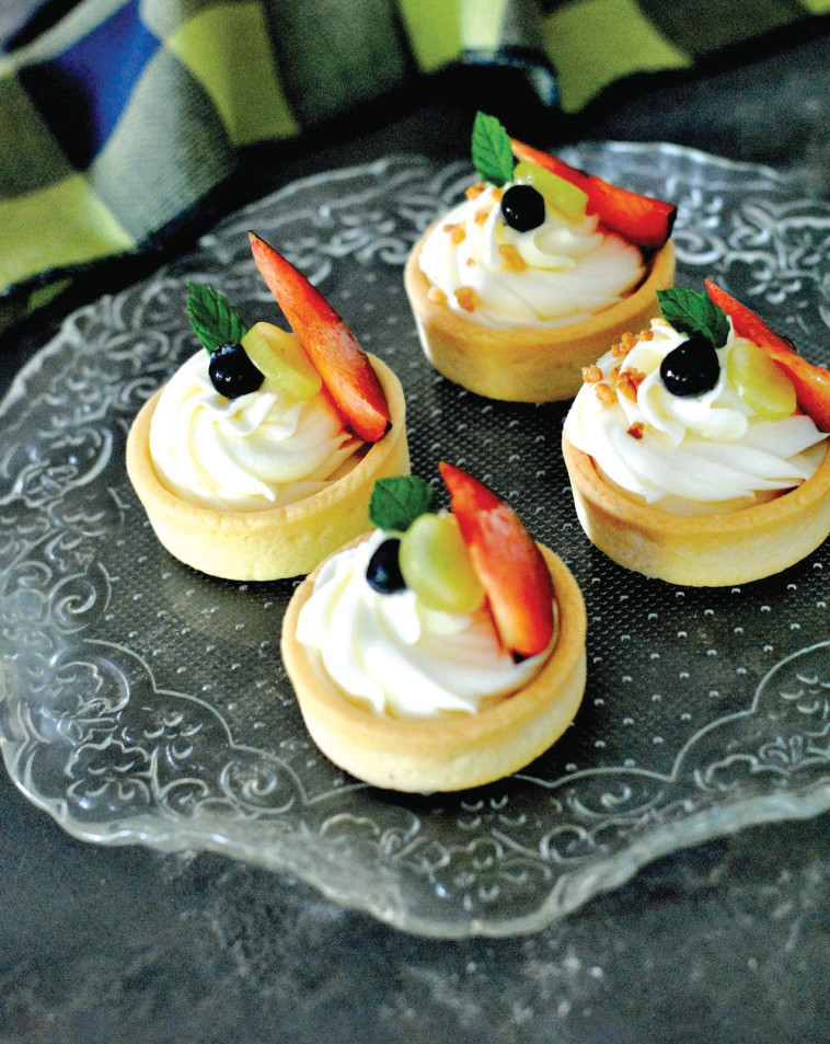 פאי קרם ופרי