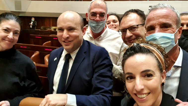 חברי הקואליציה בסלפי באישור התקציב