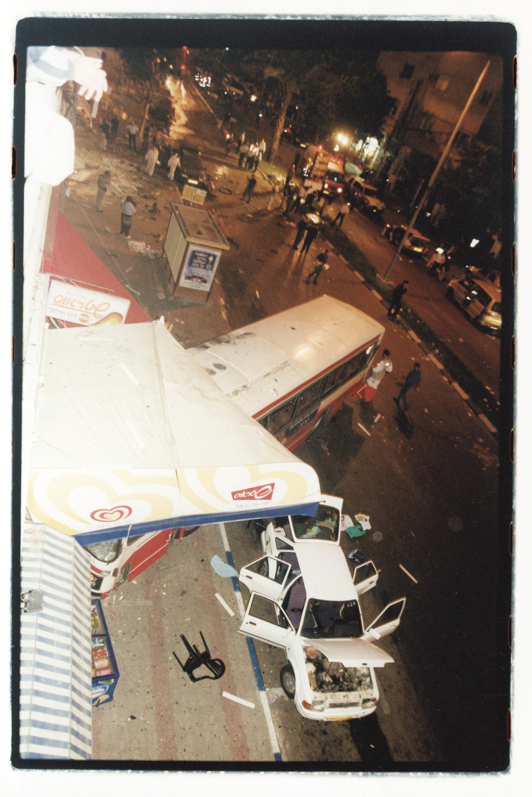 פיגוע בקו 7 בחדרה, נובמבר 2000