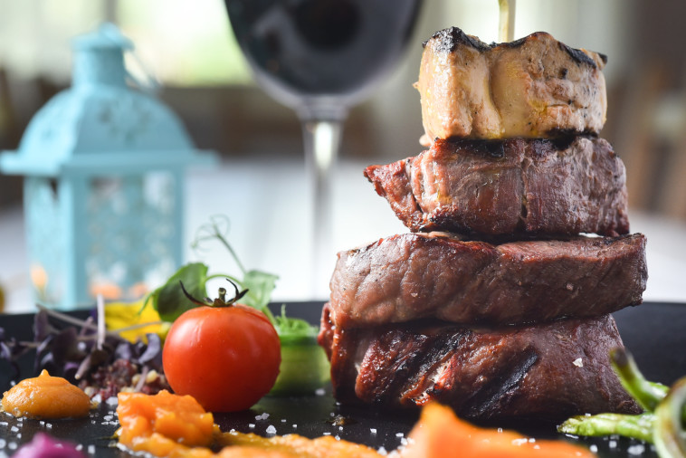 מסעדת 300 גרם