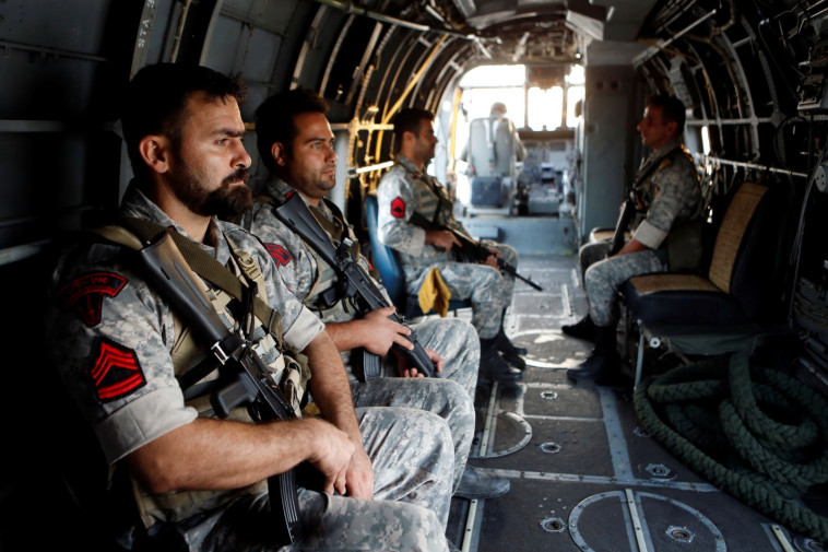 תרגיל צבאי של איראן (צילום: Iranian Army/WANA