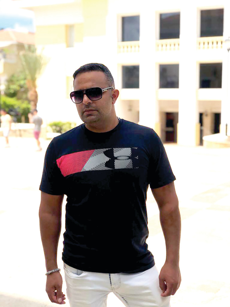 יניב יחזקאל