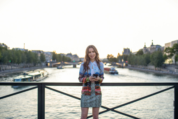 אמילי בפריז (צילום: באדיבות נטפליקס)