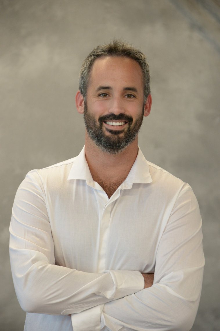 דור מטות, סמנכ''ל CX (חוויית לקוח) בפיליפ מוריס