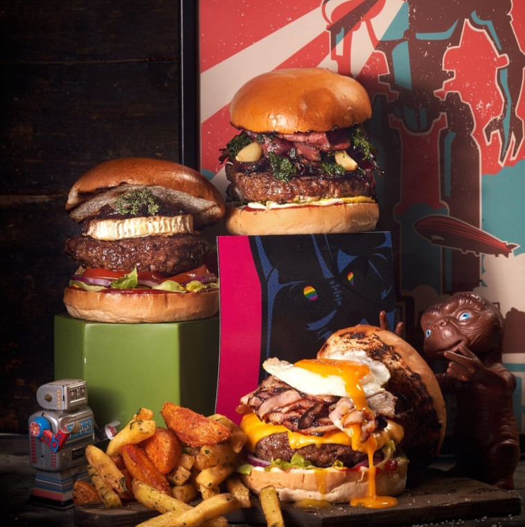 טרומן אנד קו