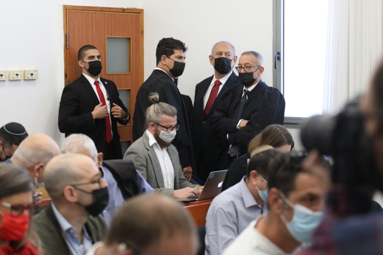 בנימין נתניהו ועורכי דינו, בועז בן צור ועמית חדד בביהמ''ש המחוזי