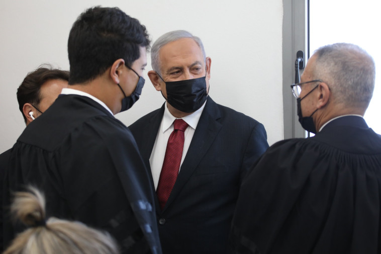 בנימין נתניהו ועורכי דינו, בועז בן צור ועמית חדד בביהמ''ש המחוזי