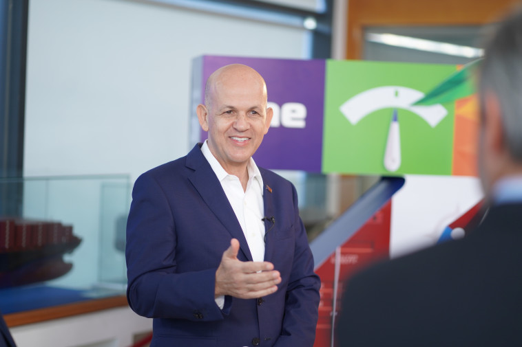 מנכ''ל ונשיא צים אלי גליקמן 