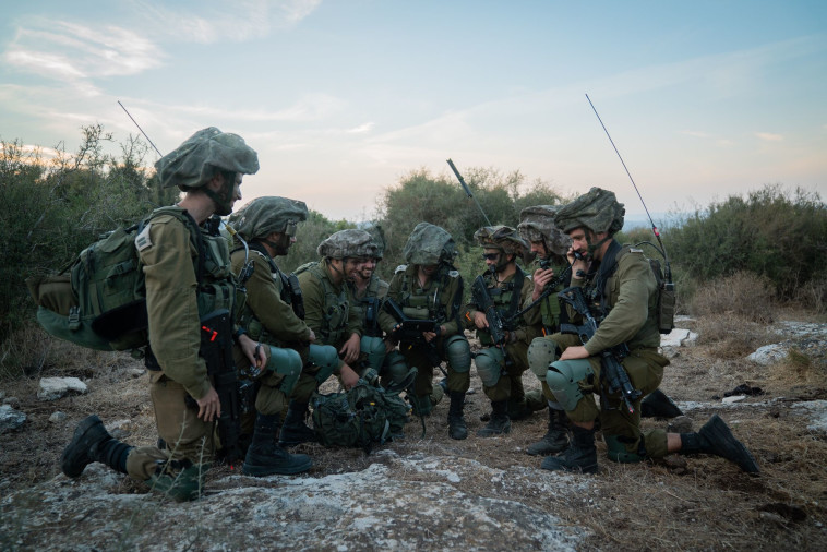 החיילים בתרגיל האוגדתי