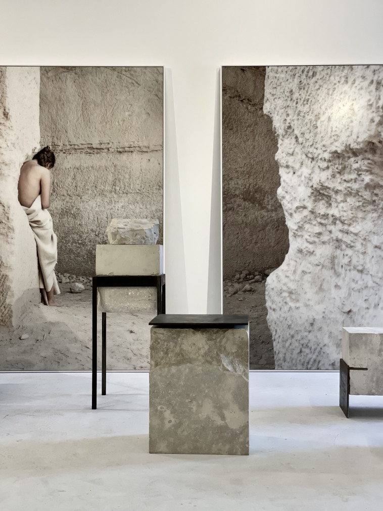 מתוך התערוכה ''שושנת יריחו'' של שרון ברונשר