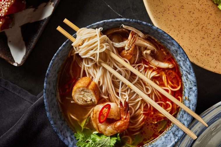 יאוזה מרקים