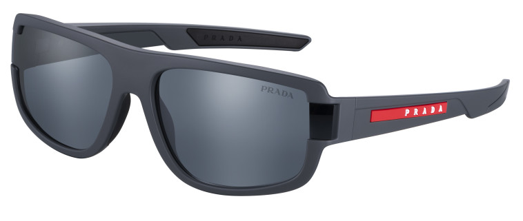 פראדה. מחיר: 959 שקלים