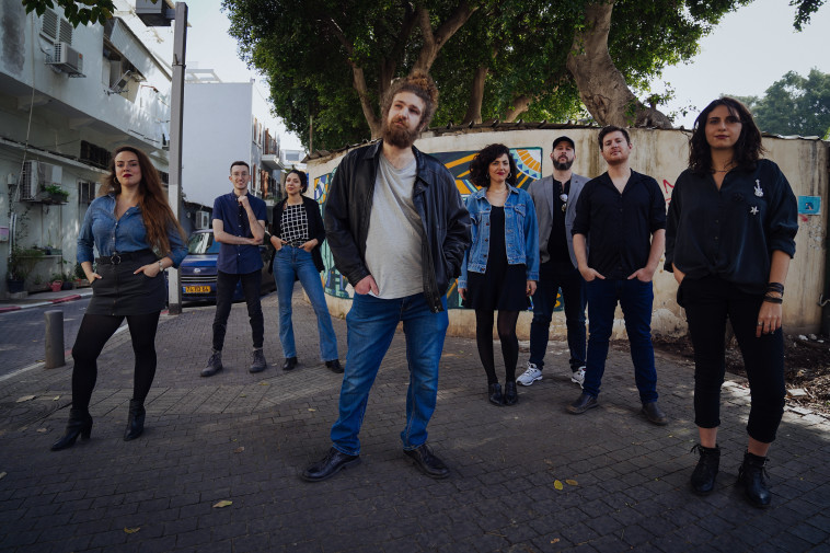 הרכב ''טוטאל ווקאל''