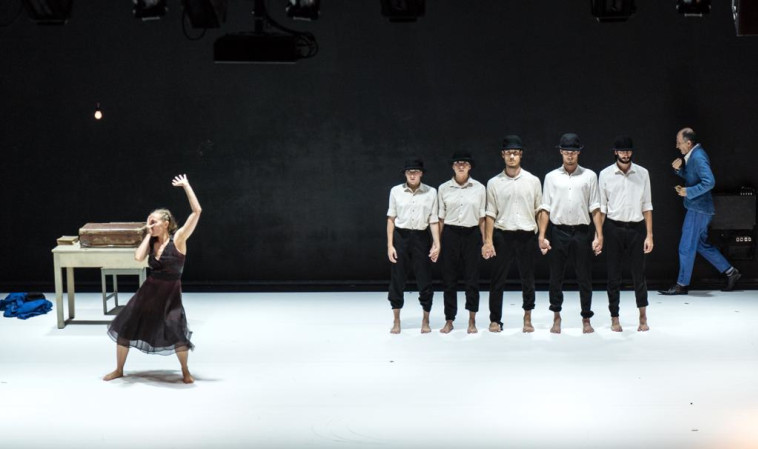 מתוך מופע המחול של אבשלום פולק בהשראת יעקב אגם