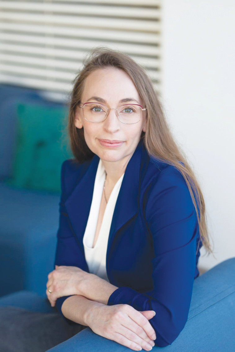 שירה לב עמי