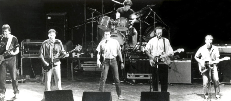 חברי כוורת, 1984