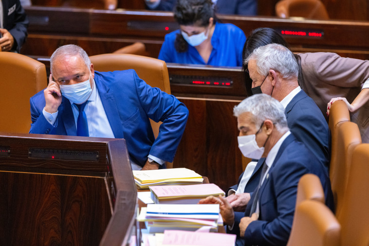 אביגדור ליברמן, יום העברת התקציב