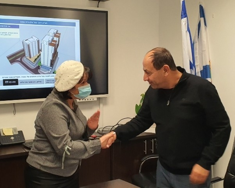 רמי לוי, עליזה בלוך