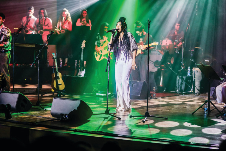 ילדי המוסיקה-רבקה מרו