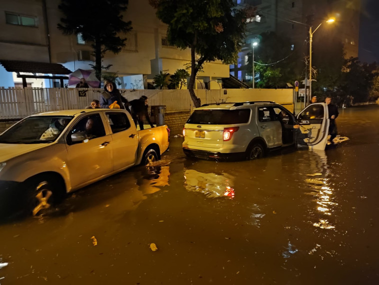 הצפה בפתח תקווה 