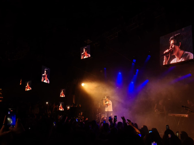 מרגי בהופעה בבארבי