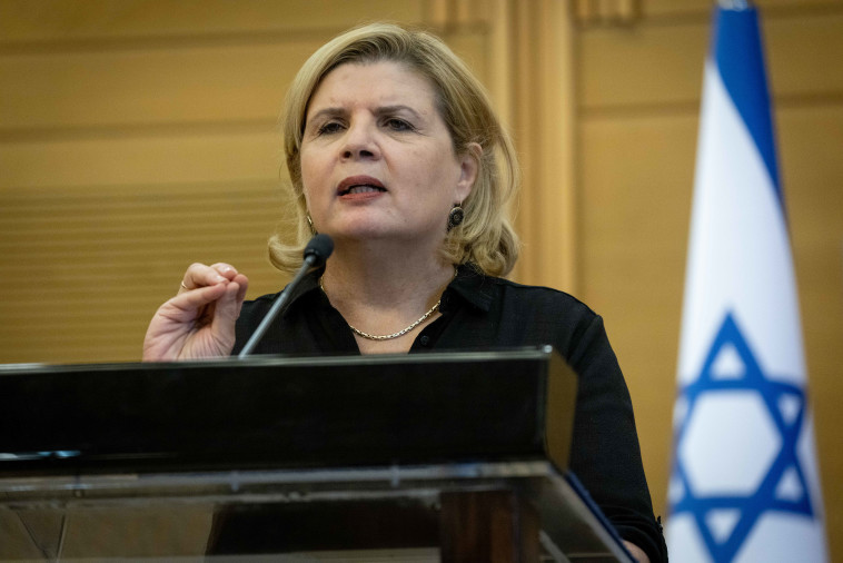 אורנה ברביבאי