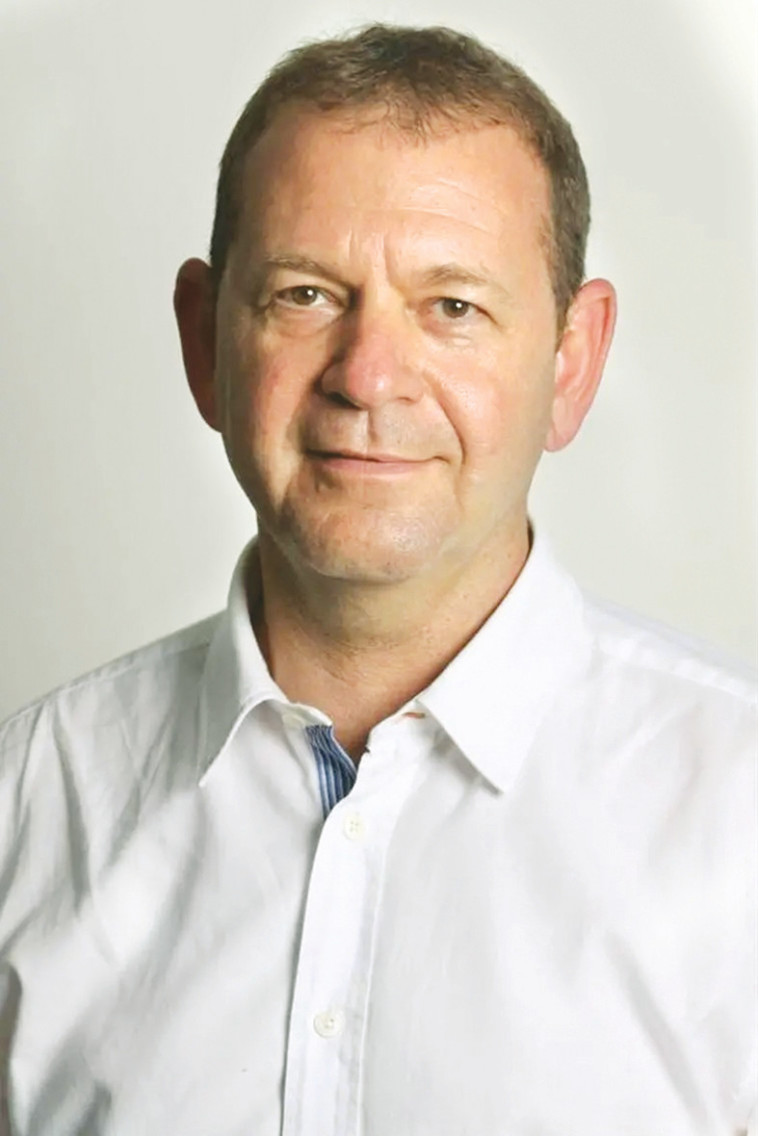 מנכ''ל ישראייר, אורי סירקיס