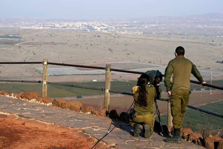 חיילי צה''ל בגבול הצפון (צילום: רויטרס)